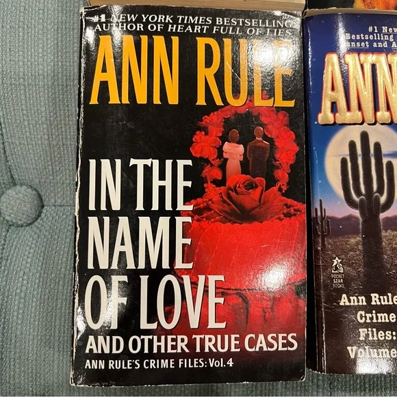 Set of 5 Ann Rule true crime books (+a bonus) - Picture 5 of 9
